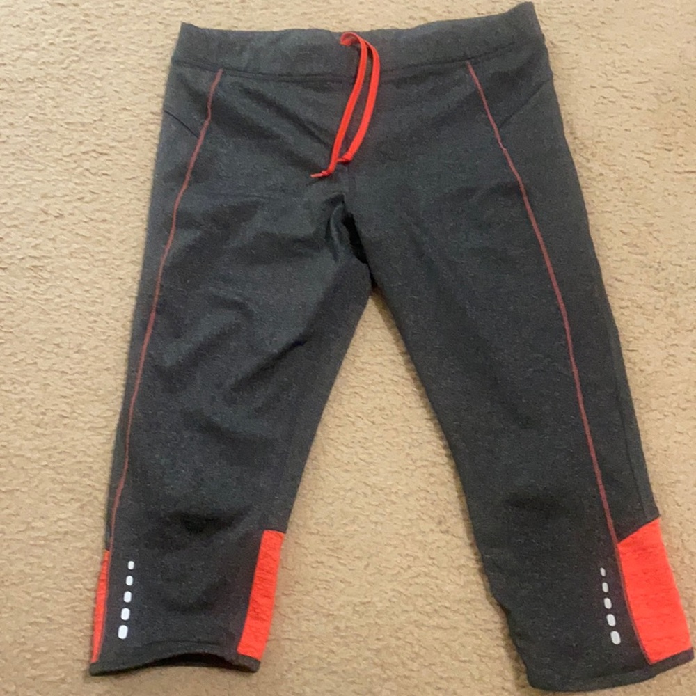 XPBX PRO Gray and coral workout pants, size L.